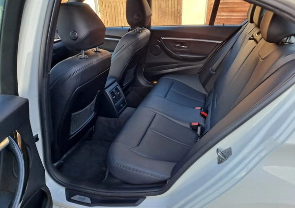 BMW Seria 3 cena 72999 przebieg: 141500, rok produkcji 2016 z Zamość małe 137
